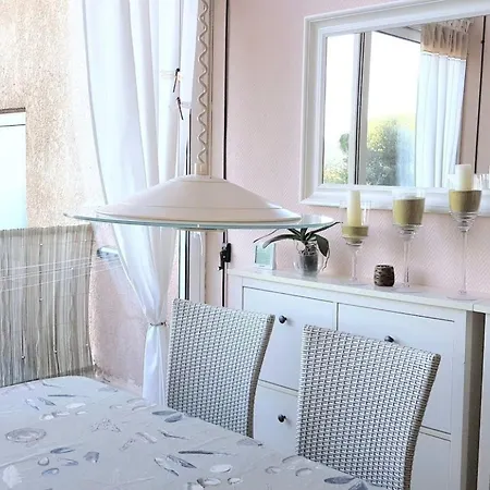 Anlage Mit Tennisplatz Und 3 Gemeinschaftspools By Interhome Cogolin