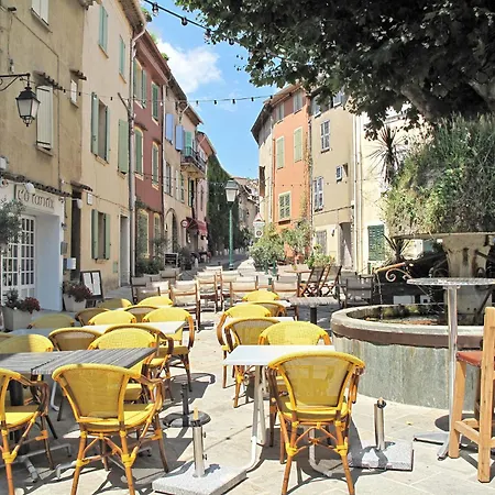 Anlage Mit Tennisplatz Und 3 Gemeinschaftspools By Interhome